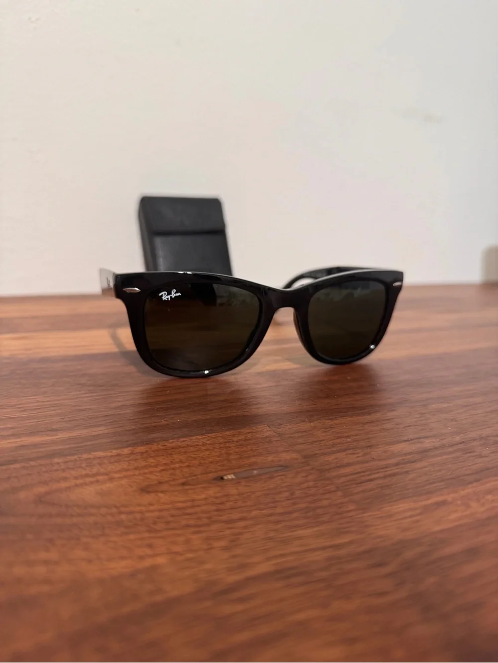 Rayban wayfarer folding classic sunglasses